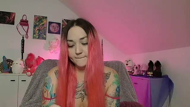 PinkHurricaneOfficial online show from 09-26-25, 08:02