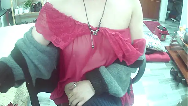 Snapshot of Miu-Le chatting on 02-23-25, 09:05 Miu-Le online show from 02-23-25, 09:05