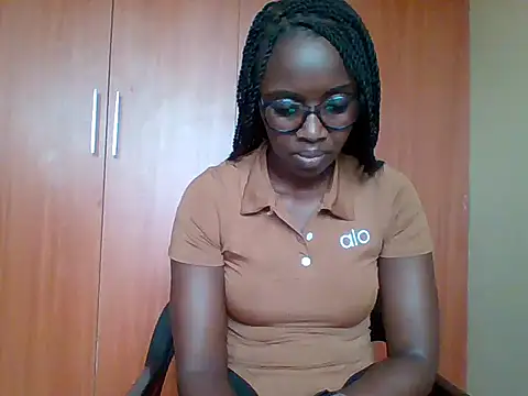 sexy darleen23 online show from 05-12-26, 10:23