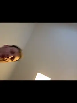 Snapshot of sLav369 chatting on 02-06-26, 03:48 sLav369 online show from 02-06-26, 03:48