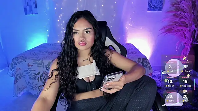 Riana Kean online show from 11-23-25, 12:54