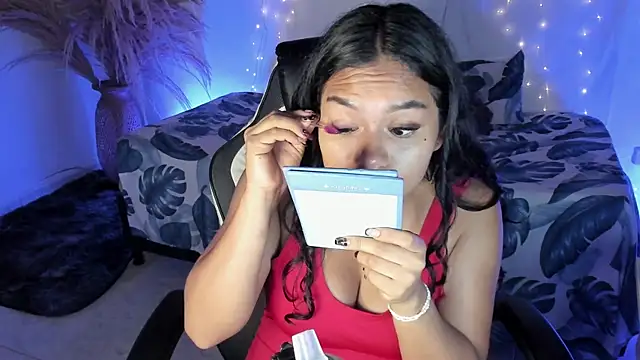 Riana Kean online show from 04-17-26, 05:54