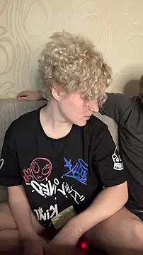 MrMrsRight online show from 03-12-25, 07:06