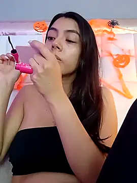 Snapshot of Julie_Bennet chatting on 10-26-25, 03:23 Julie Bennet online show from 10-26-25, 03:23