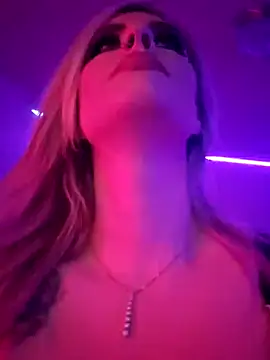 ellieconradxo online show from 12-13-24, 03:27