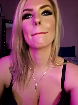 ellieconradxo online show from 02-08-25, 09:15