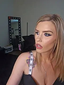 ellieconradxo online show from 06-04-26, 05:08