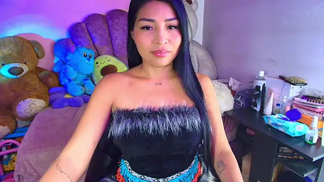 Pocahontascute 33 online show from 05-28-26, 03:31