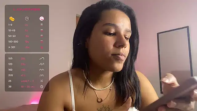 Snapshot of ninapego chatting on 12-22-24, 12:28 ninapego online show from 12-22-24, 12:28