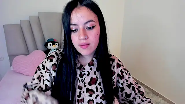 Alli cooper online show from 03-15-25, 04:24