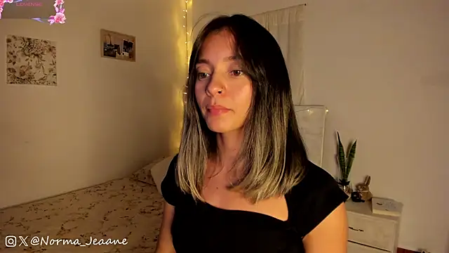 Norma-Jeaane online show from 02-17-25, 09:41