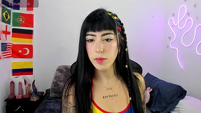 chaymae nah  online show from 07-07-26, 08:57