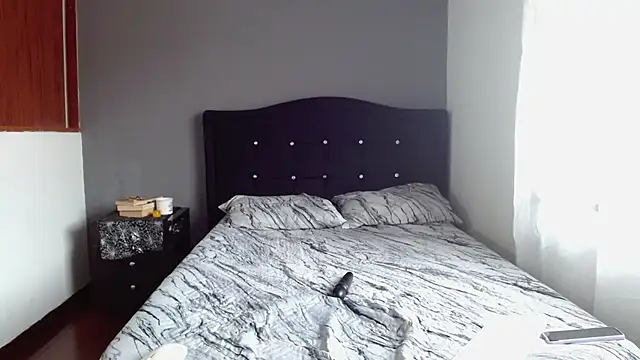 Emilia 1995 online show from 05-13-26, 12:35