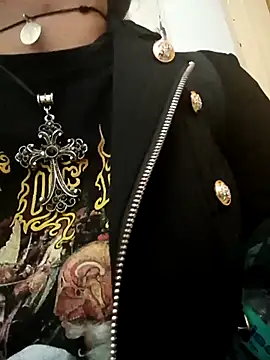 AmberGreyy  online show from 04-10-26, 06:45