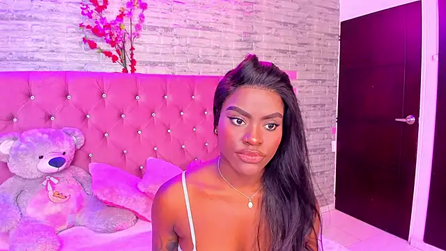 Snapshot of IsabellaBromsS chatting on 02-07-25, 09:15 IsabellaBromsS online show from 02-07-25, 09:15