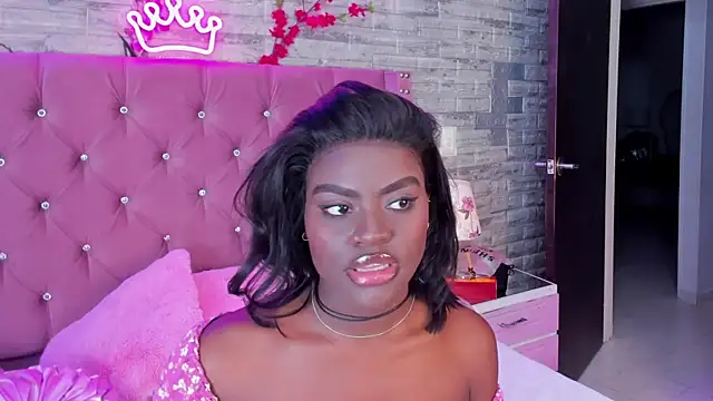 Snapshot of IsabellaBromsS chatting on 03-09-25, 01:46 IsabellaBromsS online show from 03-09-25, 01:46