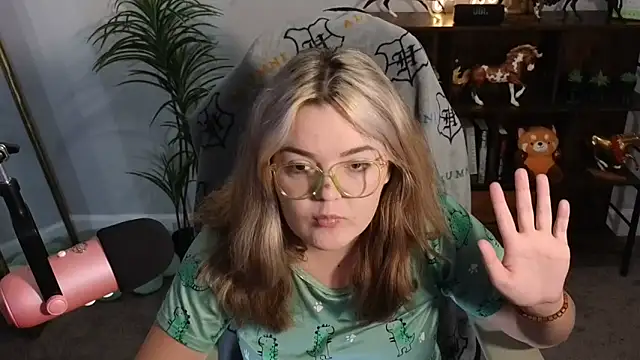 rodeobrii online show from 11-19-25, 12:21