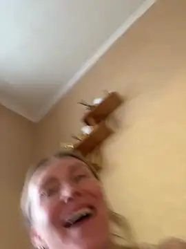 Snapshot of LovenseLush chatting on 01-14-26, 07:47 LovenseLush online show from 01-14-26, 07:47