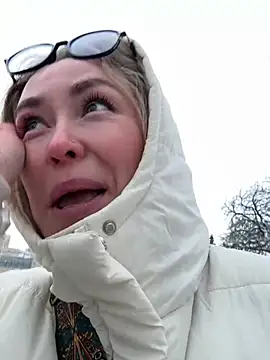 Snapshot of LovenseLush chatting on 02-11-26, 02:00 LovenseLush online show from 02-11-26, 02:00