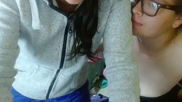 clayre and jill online show from 10-06-25, 04:43