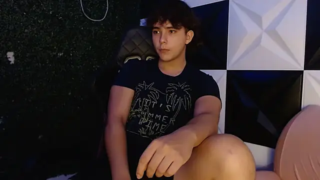 Dani cumboy online show from 02-19-25, 02:44