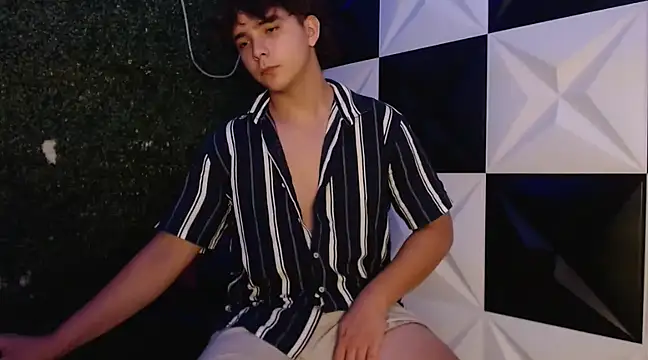 Dani cumboy online show from 02-20-25, 03:56