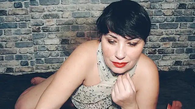 moly rushh online show from 02-15-26, 11:41