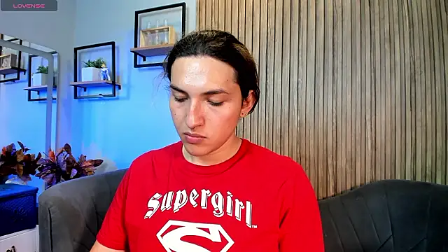 TomLondon  online show from 02-05-26, 06:45