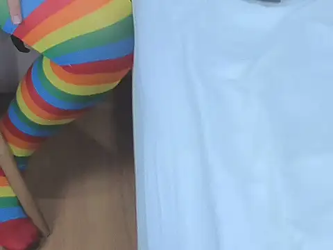 Snapshot of sorafire chatting on 02-25-25, 09:24 sorafire online show from 02-25-25, 09:24