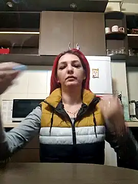 Snapshot of Evadesirex46 chatting on 12-06-24, 08:37 Evadesirex46 online show from 12-06-24, 08:37