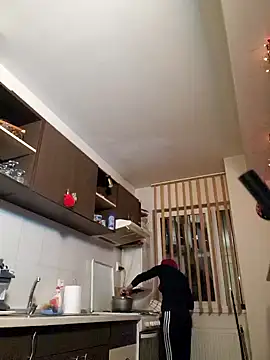 Snapshot of Evadesirex46 chatting on 12-21-24, 04:46 Evadesirex46 online show from 12-21-24, 04:46