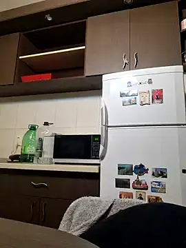 Snapshot of Evadesirex46 chatting on 01-27-25, 05:36 Evadesirex46 online show from 01-27-25, 05:36