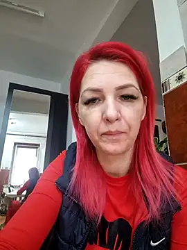 Snapshot of Evadesirex46 chatting on 03-18-25, 06:46 Evadesirex46 online show from 03-18-25, 06:46