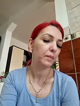 Snapshot of Evadesirex46 chatting on 03-19-25, 02:02 Evadesirex46 online show from 03-19-25, 02:02