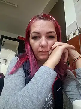 Snapshot of Evadesirex46 chatting on 11-11-25, 07:19 Evadesirex46 online show from 11-11-25, 07:19