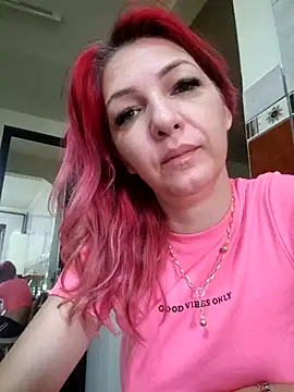 Evadesirex46 online show from 06-25-26, 05:23