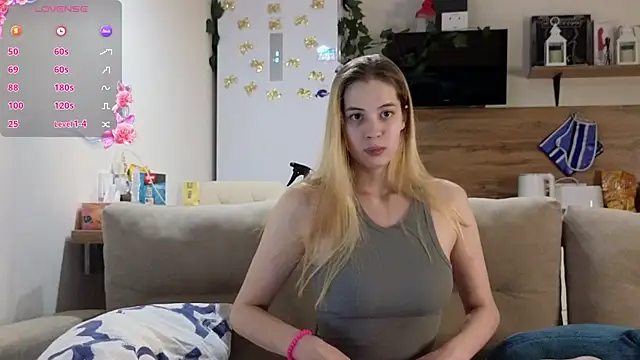 Girl alone home online show from 03-02-25, 03:27