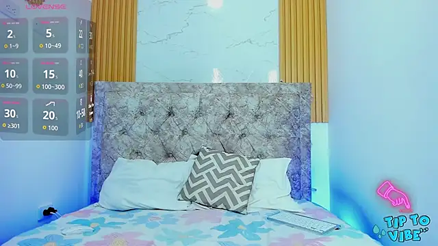 Snapshot of kimdavies1 chatting on 02-13-26, 07:32 kimdavies1 online show from 02-13-26, 07:32