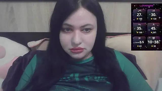 German Eva online show from 11-24-25, 09:09