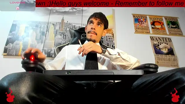 Snapshot of BRAYHAMBROWN chatting on 04-12-26, 02:16 BRAYHAMBROWN online show from 04-12-26, 02:16