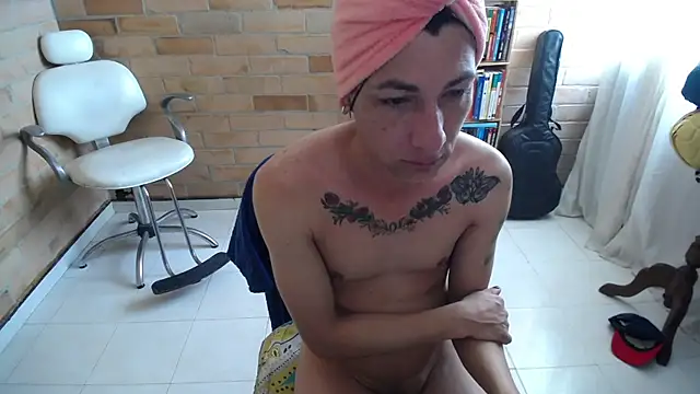 VioletaGomezCo online show from 10-26-25, 01:50