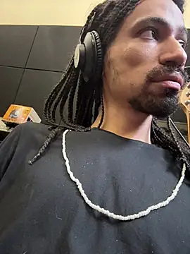 Snapshot of hotcamboy420 chatting on 12-14-25, 07:29 hotcamboy420 online show from 12-14-25, 07:29