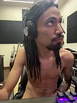 hotcamboy420 online show from 03-07-26, 04:31