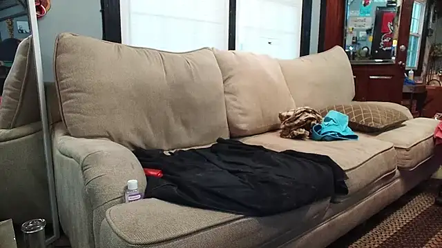 Snapshot of mowingman26 chatting on 03-11-25, 12:06 mowingman26 online show from 03-11-25, 12:06