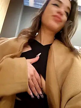 LydiaMaus96 online show from 12-28-24, 05:57