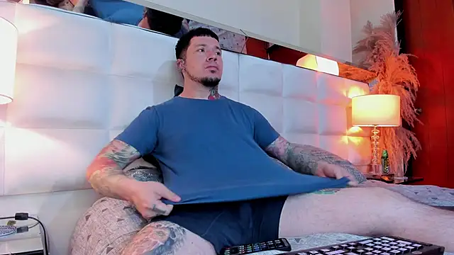 Adam tatto online show from 10-30-25, 03:19