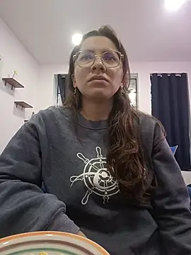 karlamorris  online show from 10-22-25, 01:33