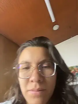 karlamorris  online show from 04-11-26, 02:10