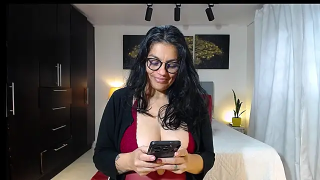 Lust Mom41 online show from 05-22-26, 10:15