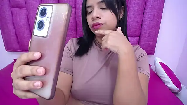 Briannacastello online show from 02-21-25, 06:40